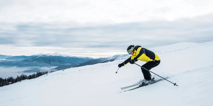 Mehrere Brüche - Jugendlicher bei Skiunfall in Lienz schwerverletzt