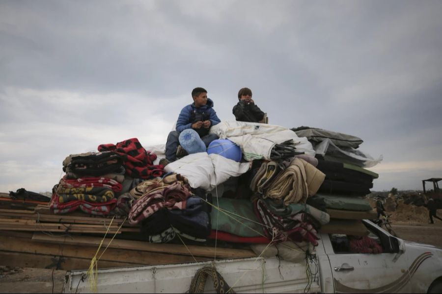 Palästinenser machen sich derzeit bereits auf den Weg zurück zu ihrem Zuhause im nördlichen Gaza-Streifen.