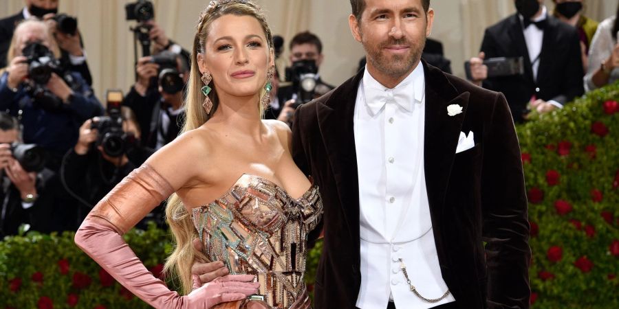 Das Schauspieler-Ehepaar Blake Lively und Ryan Reynolds wurde von ihrem Kollegen Justin Baldoni wegen Verleumdung verklagt. (Archivbild)