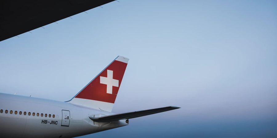 Swiss zwei notfalltüren