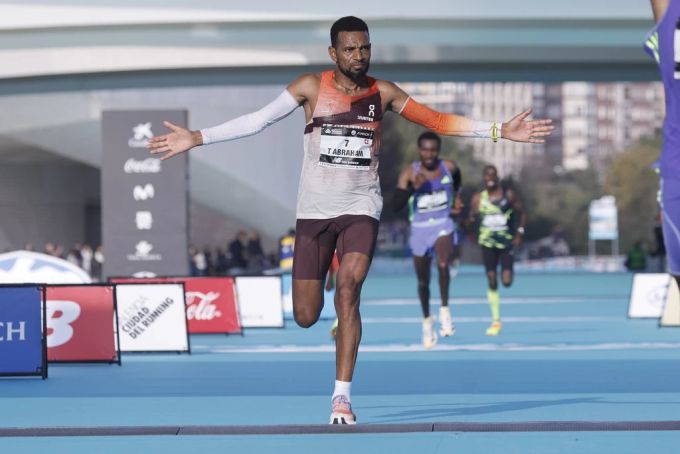 Tadesse Abraham läuft auf Platz 11. (Archivbild) Tadesse Abraham