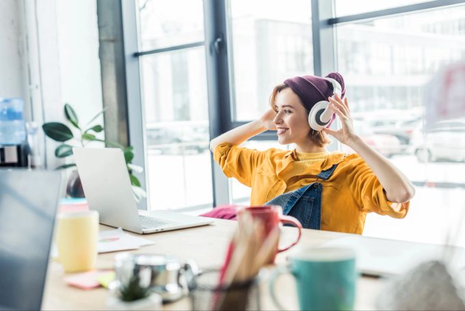 mehr Energie frau büro