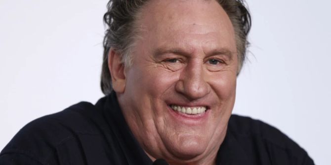 depardieu lacht