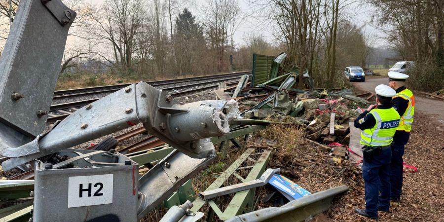 Nach Zugunglück in Hamburg