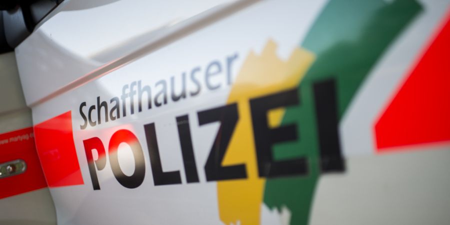 Der Kantonsrat hat am Montag mit der Beratung der Totalrevision des Polizeigesetzes begonnen. (Symbolbild)