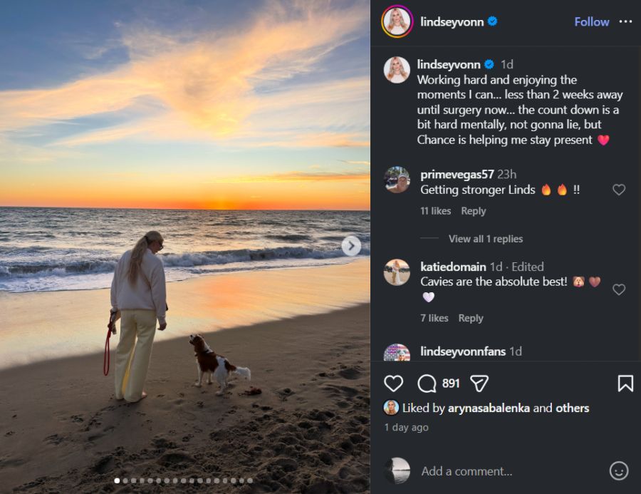 Spaziergang bei Sonnenuntergang: Lindsey Vonn mit Hund Chance. In weniger als zwei Wochen steht die nächste Operation an.