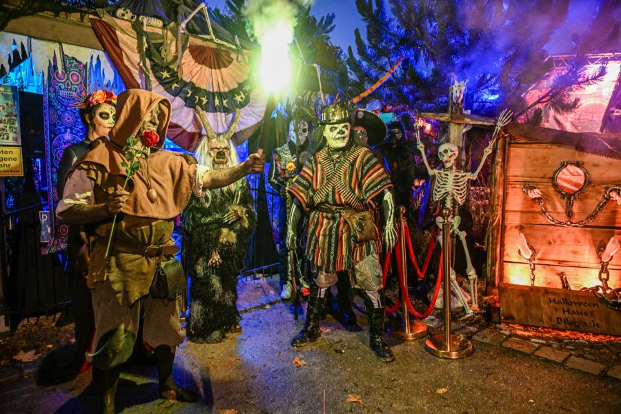 Obwohl Halloween oft mit dem Tod und dem Übernatürlichen verbunden wird, hat es für viele Menschen heute keine religiöse Bedeutung.