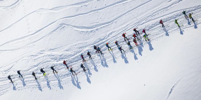 Aufgrund des schlechten Wetters wurden die ersten beiden Starts der Patrouille des Glaciers abgesagt. wetter patrouille des glaciers