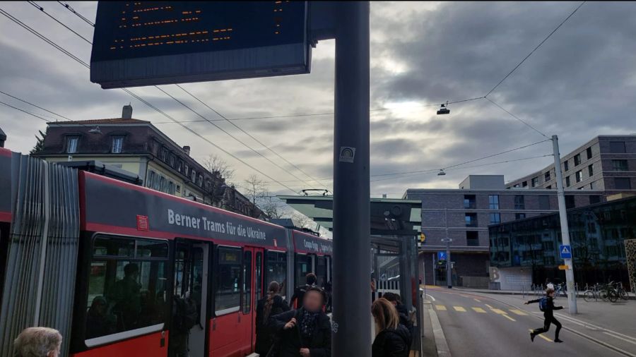 Tatsächlich hat die Anzahl der Straftaten in der Stadt Bern von 2022 auf 2023 um 28 Prozent zugenommen.