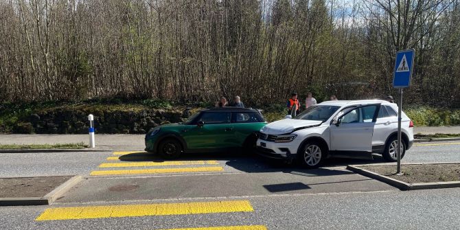 Auffahrkollision vor Fussgängerstreifen.