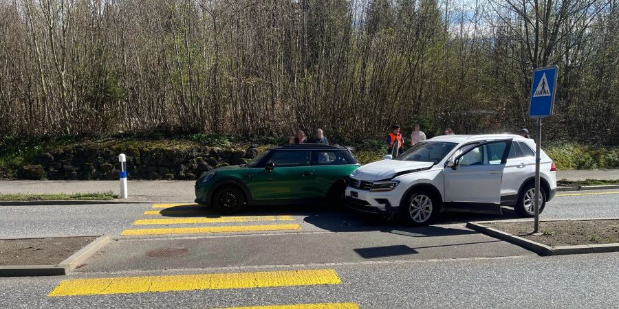 Auffahrkollision vor Fussgängerstreifen.