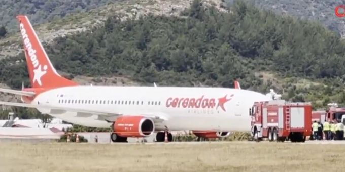 Reifen geplatzt! - Boeing-Flieger landet in der Türkei auf Fahrwerk