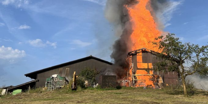 Ueken AG: Scheune niedergebrannt. Ueken AG Brand