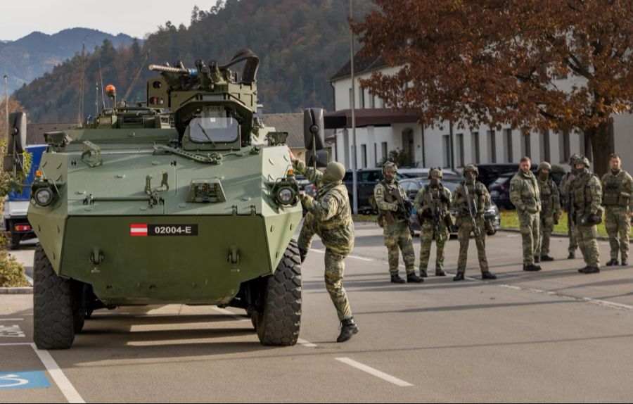 Eine Ösi-Ausbildnerin verärgerte mit unangebrachten Sex-Sprüchen Soldaten. (Symbolbild)