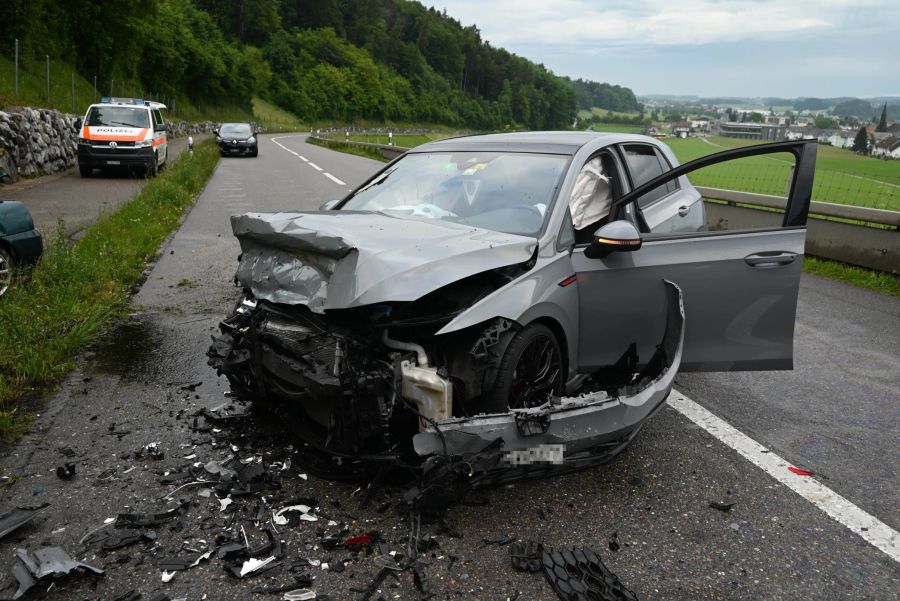 An den Fahrzeugen entstand ein Sachschaden.