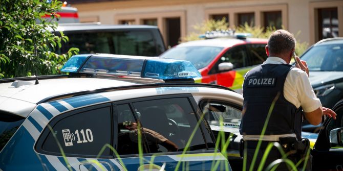 Mellrichstadt - Mann sticht auf Firmenmitarbeiter ein