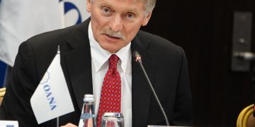 Kremlsprecher Dmitri Peskow sieht