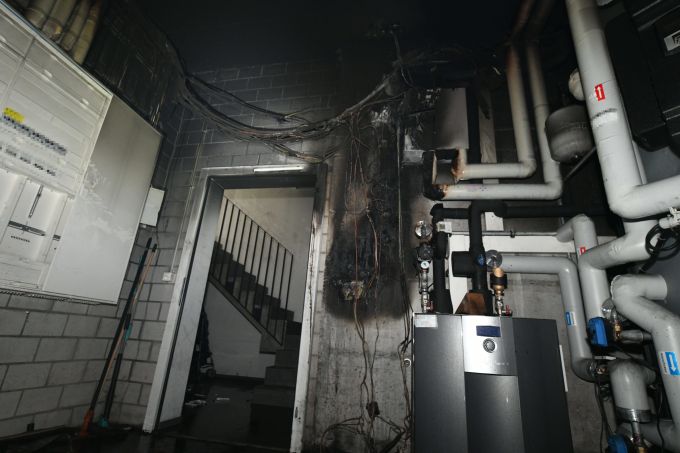 Beim Brand sind mehrere zehntausend Franken Schaden entstanden. Brand