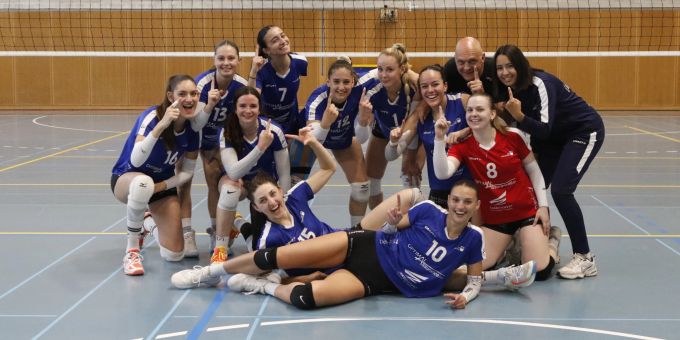 Die Frauenmannschaft von Lausanne UC steigt erstmals in die Nationalliga B auf. Lausanne UC Volleyball