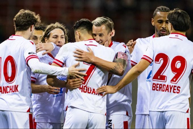 Hakan Yakin traut dem FC Sion den Ligaerhalt zu. FC Sion