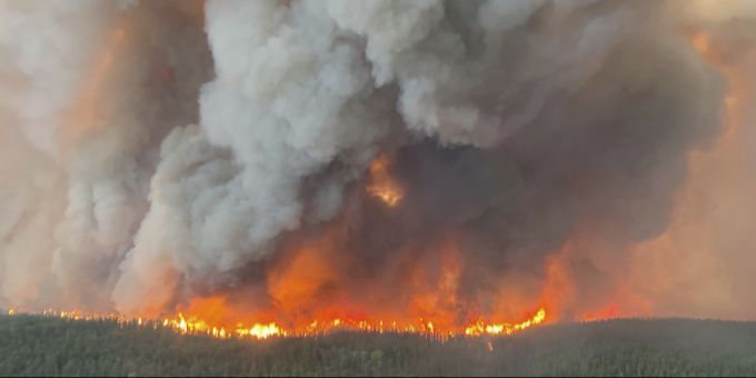 Kanada kämpft mit verheerenden Waldbränden. waldbrände kanada