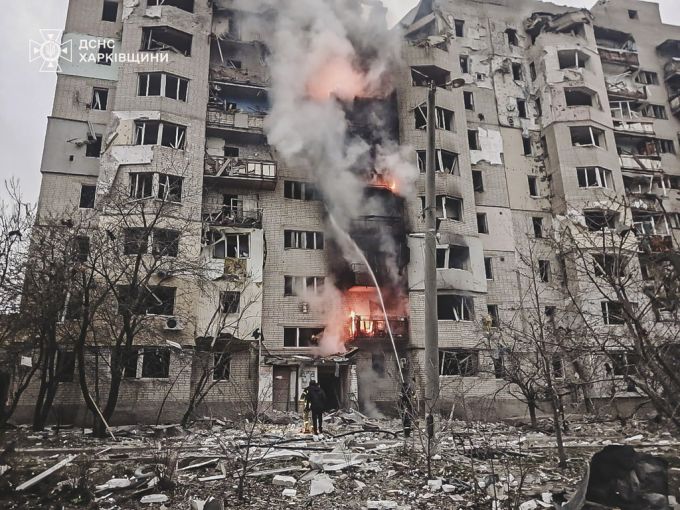 Russland bombadiert weiterhin zivile Ziele in der Ukraine. ukraine