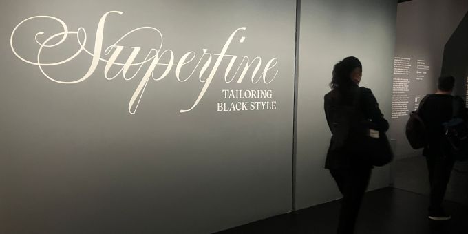Die Mode-Ausstellung «Superfine: Tailoring Black Style» ist eine Ode an die Schneiderkunst schwarzer Designer. Superfine: Tailoring Black Style