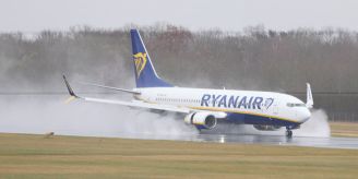 Wegen US-Zöllen - Ryanair droht Boeing mit Stornierungen