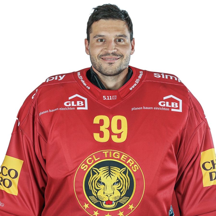 Luca Boltshauser SLAPSHOT