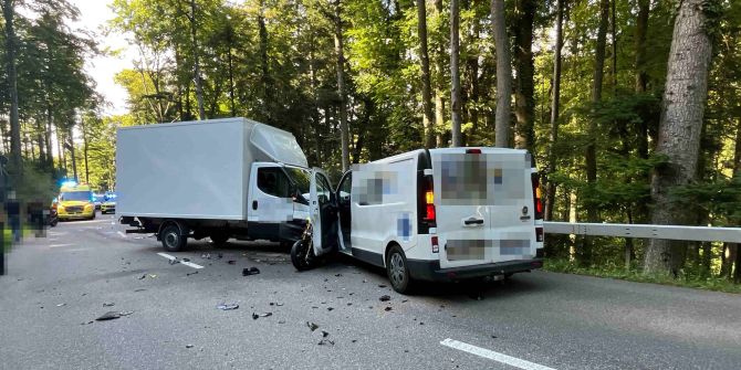 Motorradfahrer tödlich verletzt