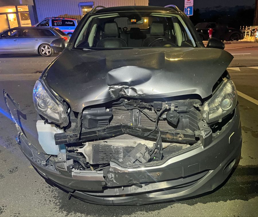 In Hitzkirch sind ein Auto und ein Motorrad kollidiert.