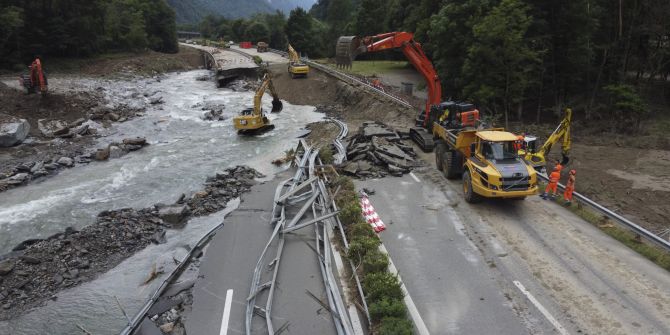 Autobahn A13 Reparatur