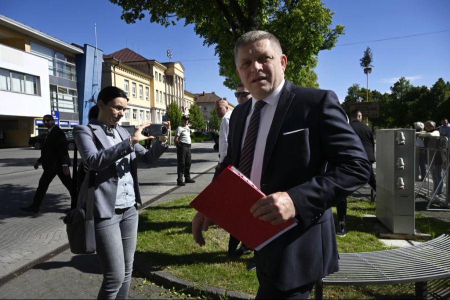 Der slowakische Premierminister Robert Fico vor der Kabinettssitzung am Mittwoch.