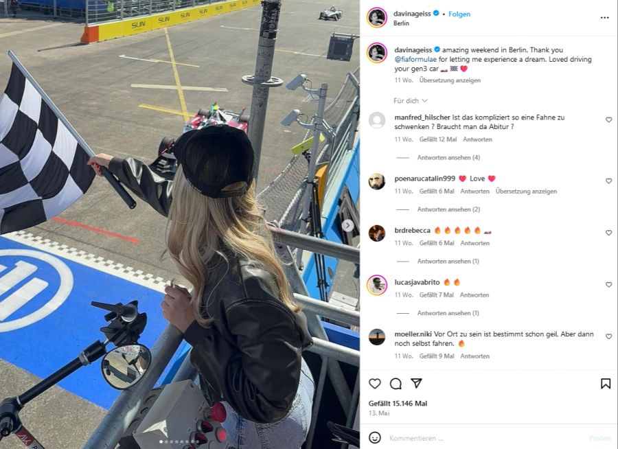 Auch mit Formula E macht Davina gemeinsame Sache und darf dafür in einen neuen Rennwagen steigen.