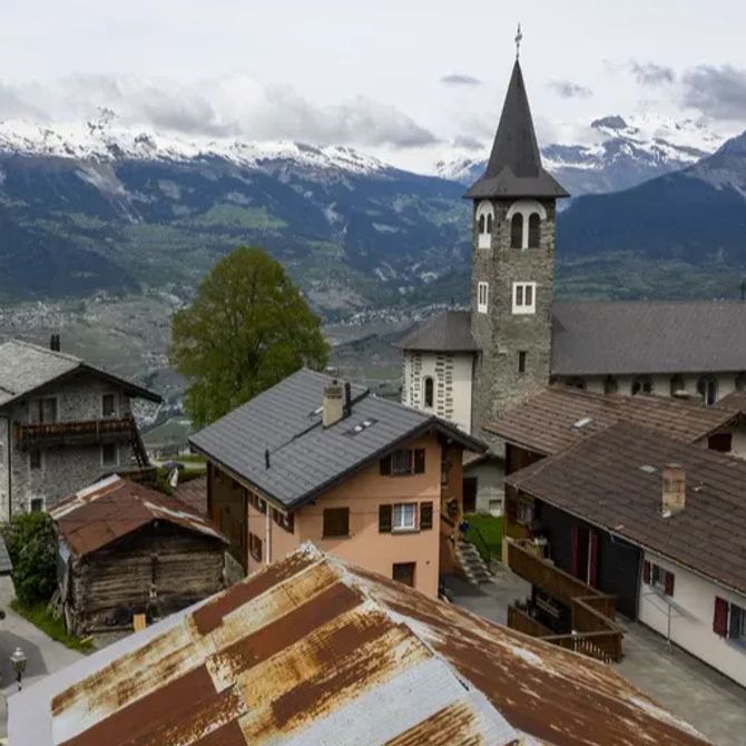 Blick auf das Dorf Veysonnaz