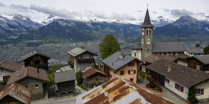 Blick auf das Dorf Veysonnaz