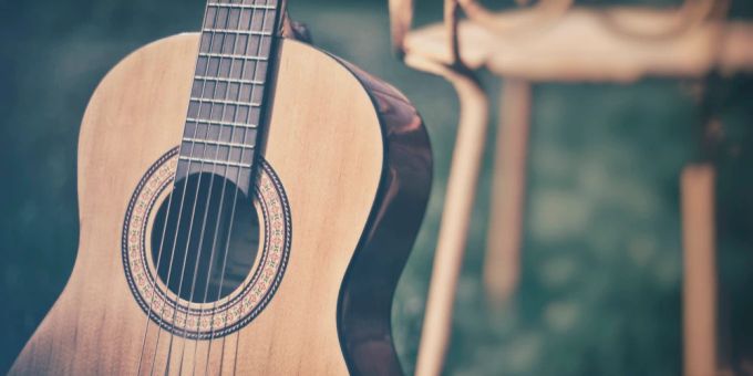 Was ist ein Produkt künftig noch wert? Gitarre Billigware Amazon