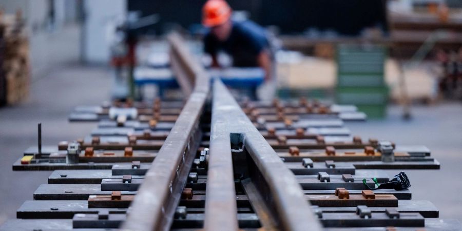 Trotz guter Geschäfte bei der Infrastruktur ging der Umsatz der Bahnindustrie im ersten Halbjahr zurück. (Archivbild)