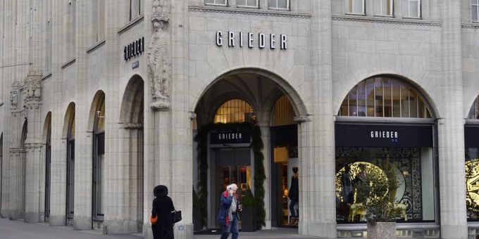 Am Paradeplatz - Edelkaufhaus Grieder wird geschlossen