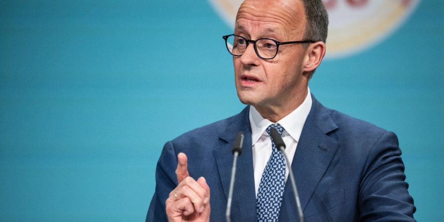 CDU-Chef Friedrich Merz hat für den Fall, dass die Ampel-Koalition auseinanderbrechen sollte, den 22. September 2024 als möglichen Wahltermin ins Gespräch gebracht.