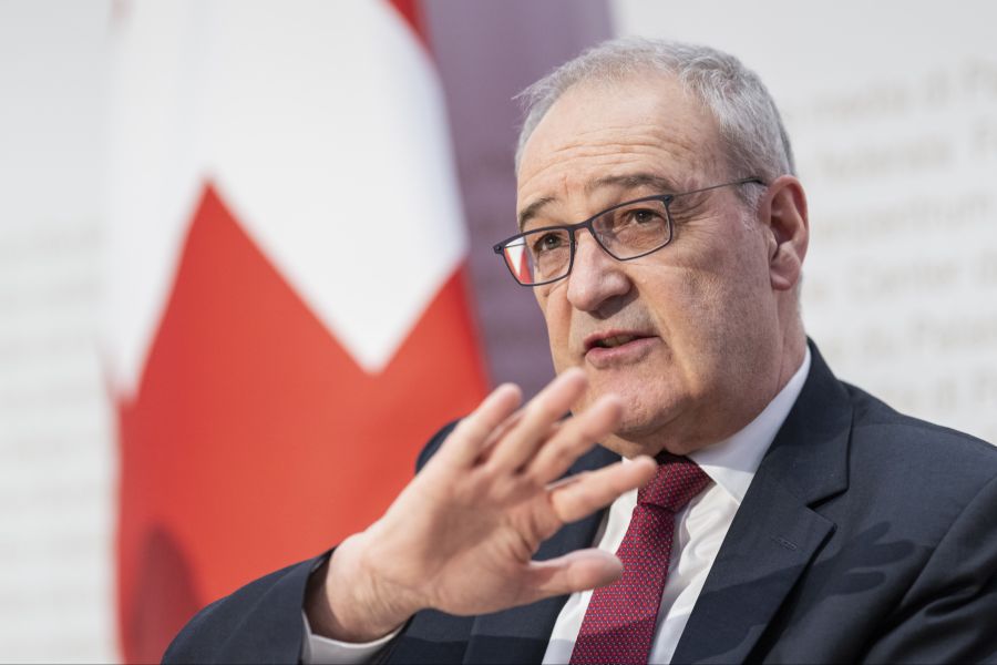 Älter ist nur Guy Parmelin mit 66 Jahren. Damit haben zwei der sieben Bundesräte das eigentliche Rentenralter erreicht.