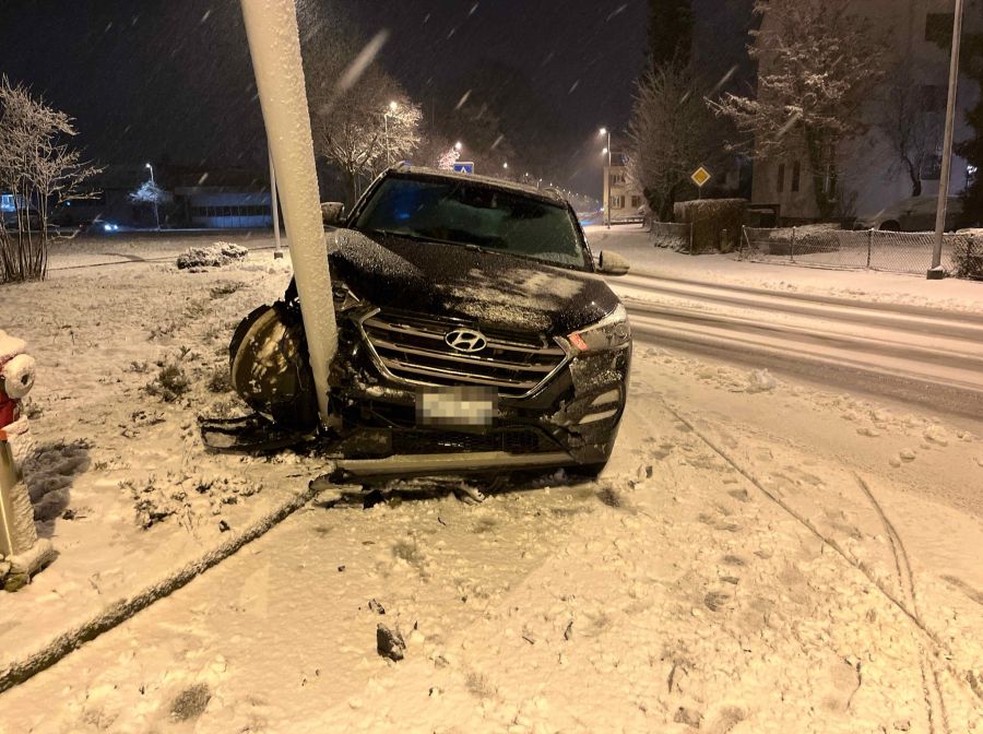 Kollision Kandelaber