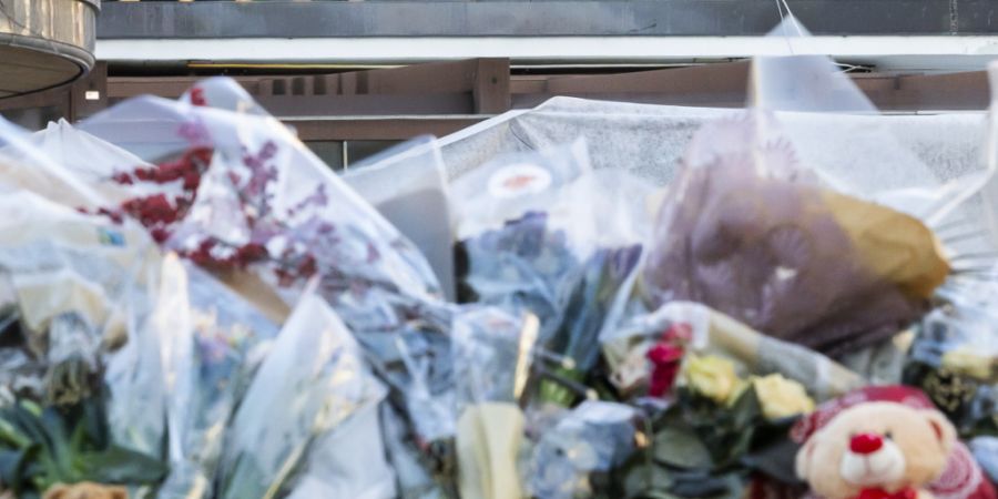 Die Vernehmlassung zur Revision des Brandschutzrechts lief seit Mitte September. Nach dem verhängnisvollen Brand in Crans-Montana VS wird sie nun gestoppt.