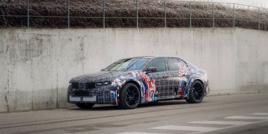 BMW M3 Electrified