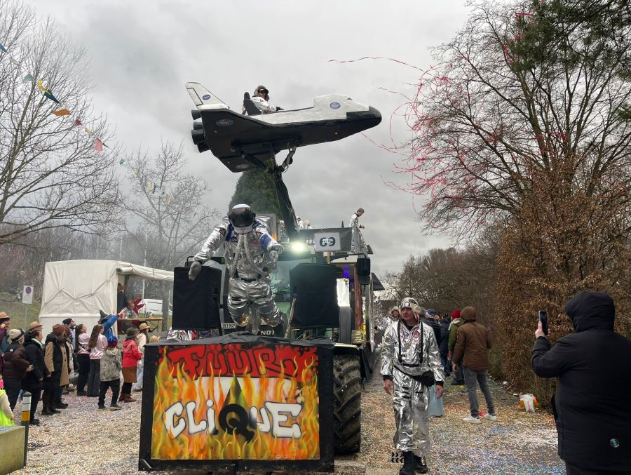 Gleiches gilt für diese.