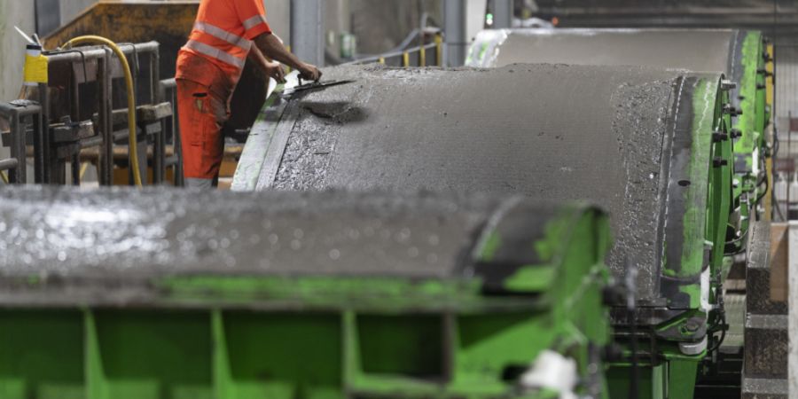 In allgemeinverbindlichen Gesamtarbeitsverträgen vereinbarte Mindestlöhne sollen künftig Vorrang haben gegenüber kantonalen Mindestlöhnen. Das will die zuständige Ständeratskommi...