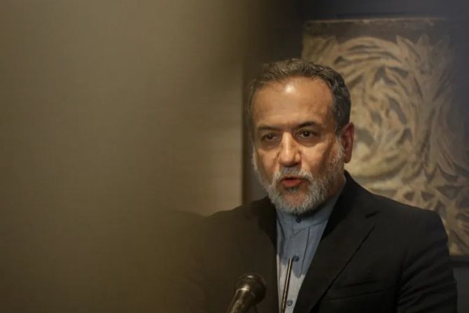 iran krieg Abbas Araghtschi