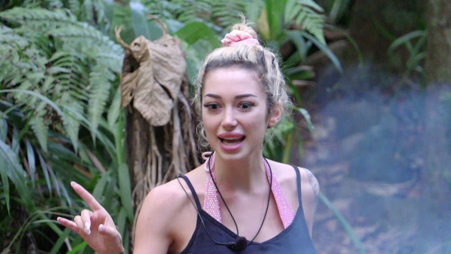 Ariel glaubt auch, dass im Meer Meerjungfrauen leben.