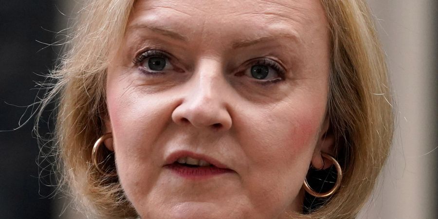 Grossbritanniens Premierministerin Liz Truss tritt nach nur sechs Wochen im Amt zurück.