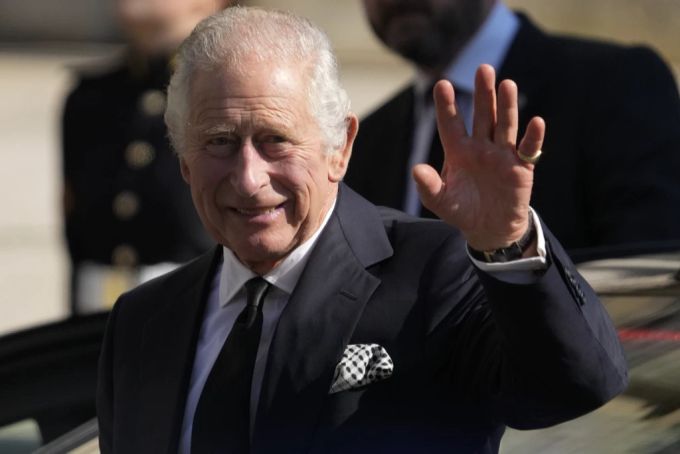 Gemäss einem Insider werde Charles III. dennoch versuchen, Wege zu finden, bei dem wichtigsten internationalen Treffen der Klimapolitik Präsenz zu zeigen. (Archivbild) Klimagipfel Charles III.